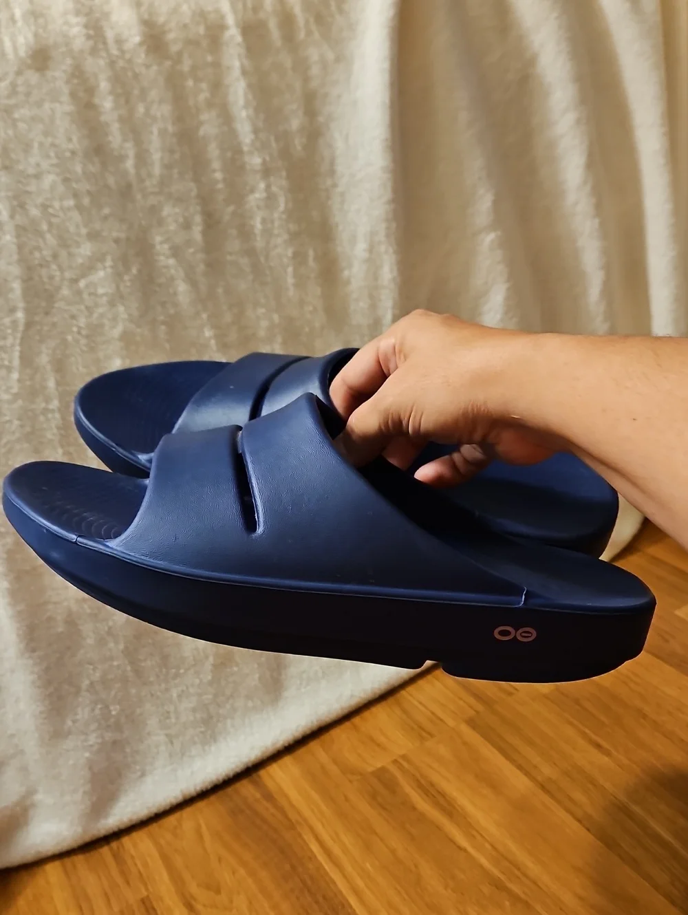 Oofos Navy Slides Size 10 Men Or 12 Women